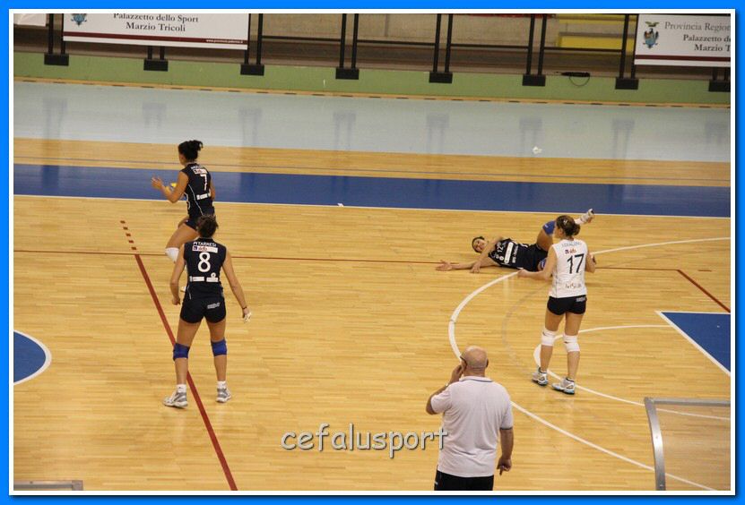 130120 volley 266_tn.jpg
